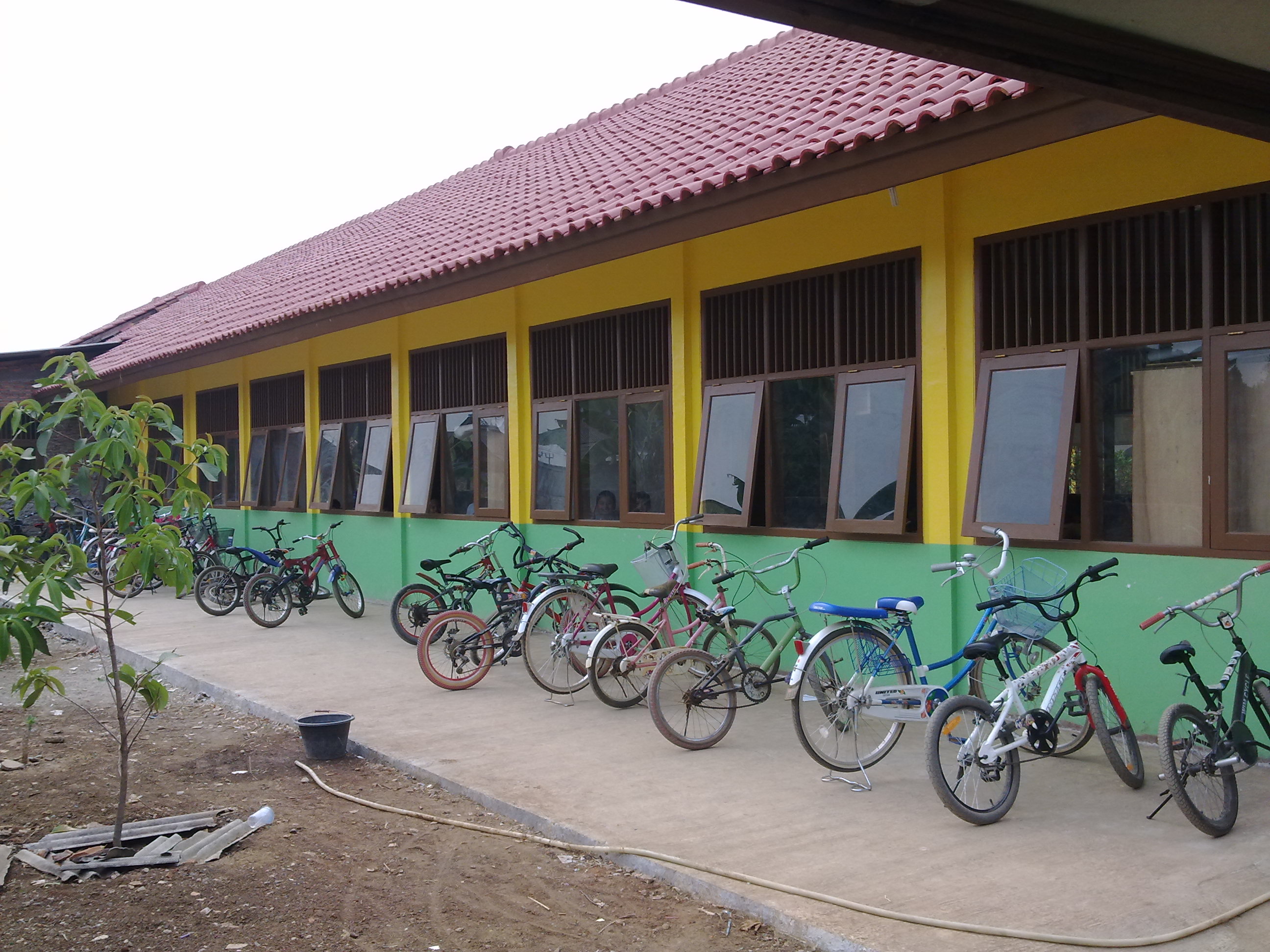 SD NEGERI CIMUNING I - annibuku.com