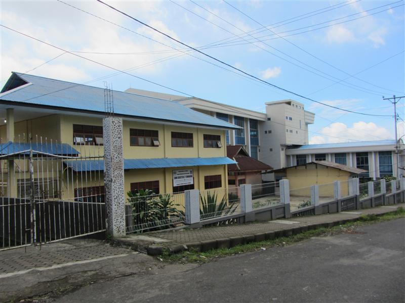 SMKS KRISTEN 2 TOMOHON - annibuku.com